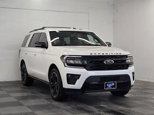 White Metallic 2024 Ford Expedition Limited