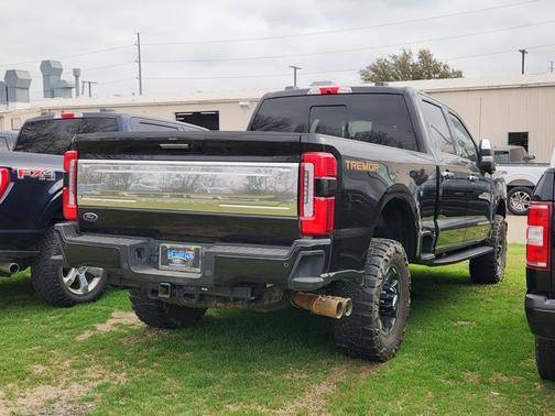 2024 Ford F-250 PLATINUM