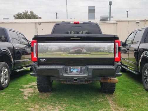 2024 Ford F-250 PLATINUM