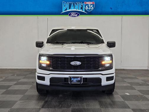 Oxford White 2025 Ford F-150 STX