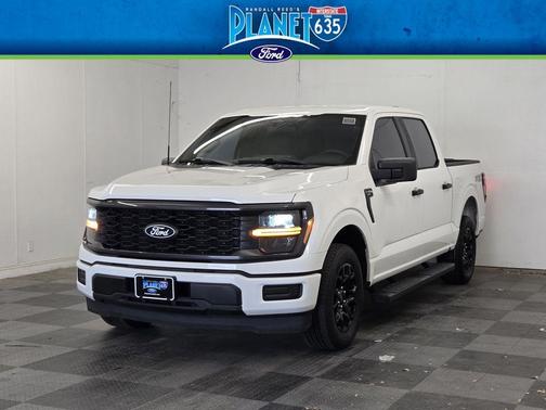 Oxford White 2025 Ford F-150 STX