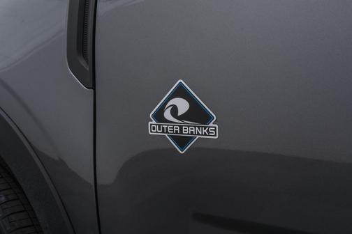 Carbonized Gray Metallic 2025 Ford Bronco Sport Outer Banks