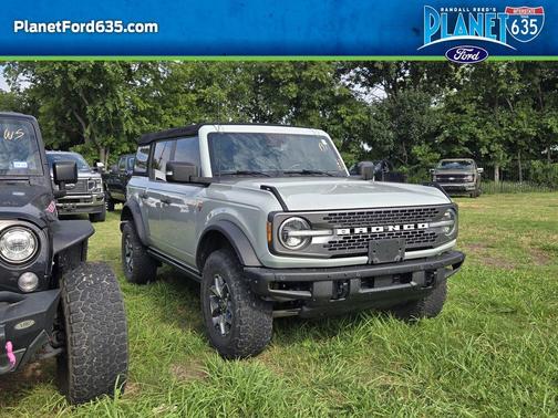 Cactus 2021 Ford Bronco Badlands