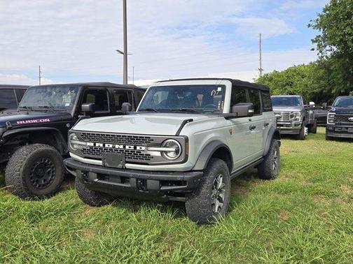Cactus 2021 Ford Bronco Badlands