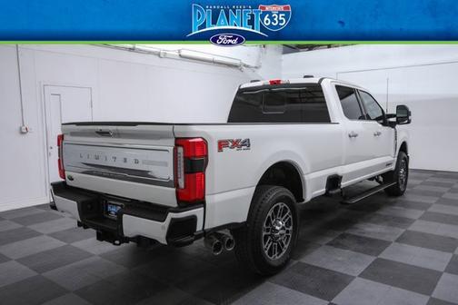 2024 Ford F-350 LIMITED