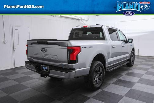 Iconic Silver Metallic 2025 Ford F-150 Lightning Flash
