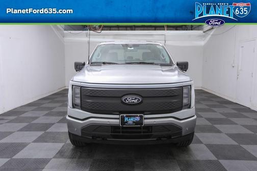 Iconic Silver Metallic 2025 Ford F-150 Lightning Flash