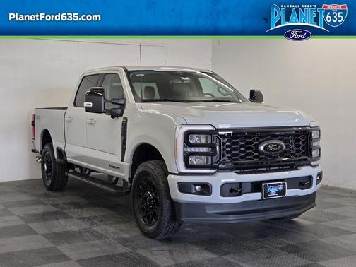 Avalanche 2026 Ford F-250 Lariat