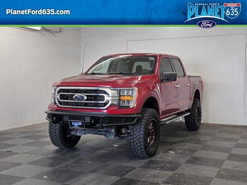 Red Metallic 2022 Ford F-150 XLT