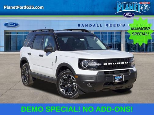 Oxford White 2026 Ford Bronco Sport Outer Banks