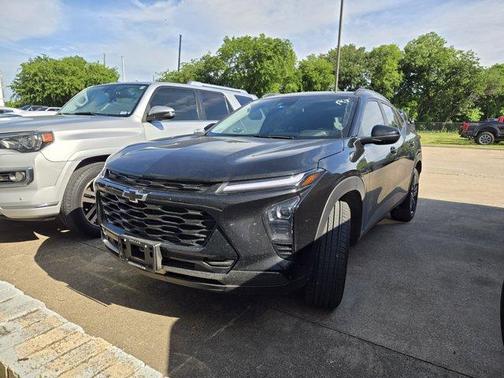 Black Metallic 2025 Chevrolet Trax ACTIV