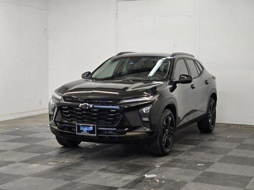 Black Metallic 2025 Chevrolet Trax ACTIV