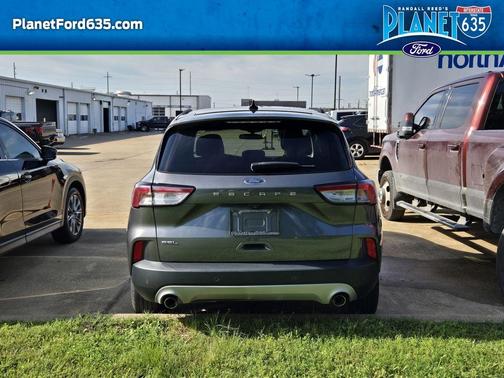 Gray Metallic 2021 Ford Escape SEL