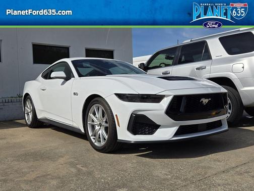 Oxford White 2025 Ford Mustang GT Premium