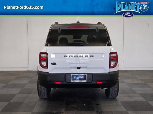 Oxford White 2023 Ford Bronco Sport Badlands
