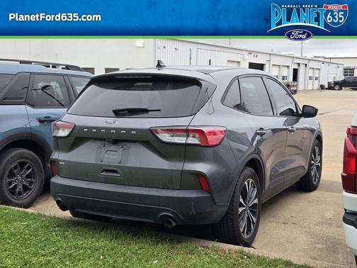 Gray Metallic 2021 Ford Escape SE