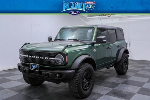 2023 Ford Bronco WILDTRAK