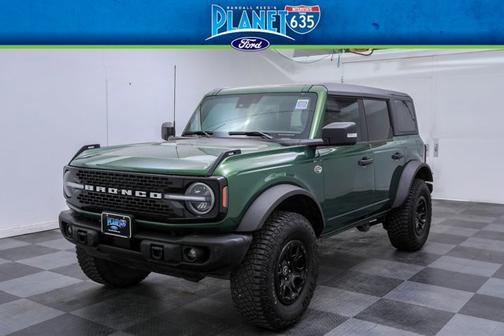 2023 Ford Bronco WILDTRAK