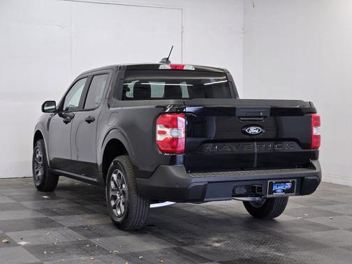 Shadow 2026 Ford Maverick XLT