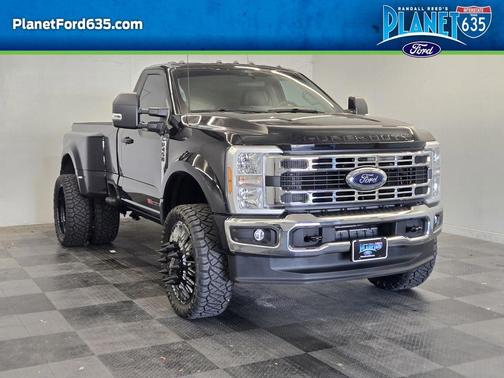 Black Metallic 2026 Ford F-450 XLT
