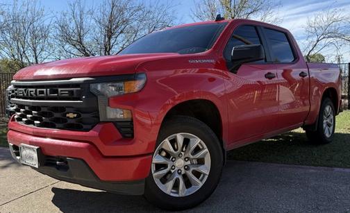 2022 Chevrolet Silverado 1500 CUSTOM