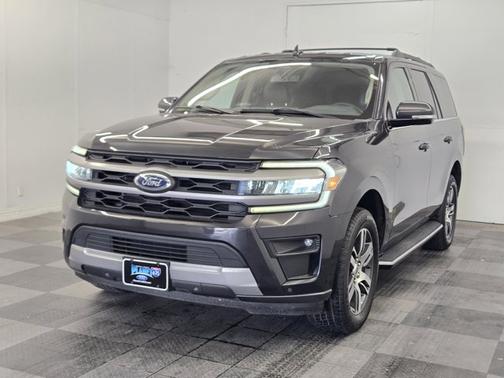 2022 Ford Expedition XLT