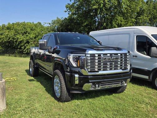 Onyx Black 2024 GMC Sierra 2500 Denali