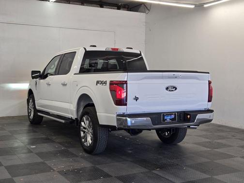 Oxford White 2026 Ford F-150 XLT