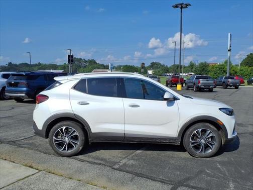 2022 Buick Encore GX Essence