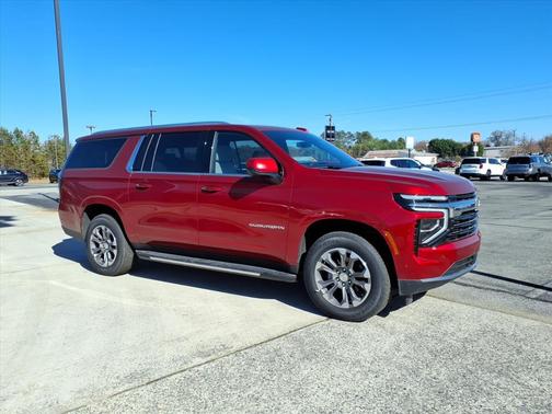 2025 Chevrolet Suburban LS