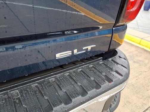 2021 GMC Sierra 2500 SLT