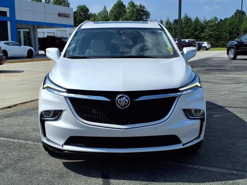 2022 Buick Enclave AWD Essence