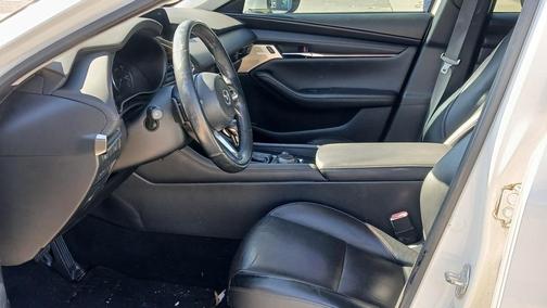 2019 Mazda Mazda3 FWD w/Premium Package