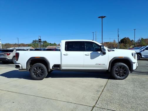 2026 GMC Sierra 2500 AT4