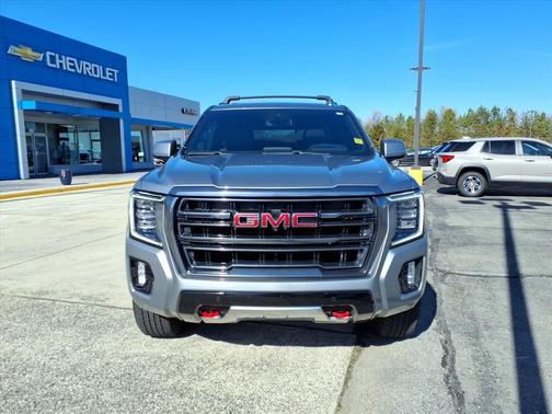 2023 GMC Yukon 4WD AT4