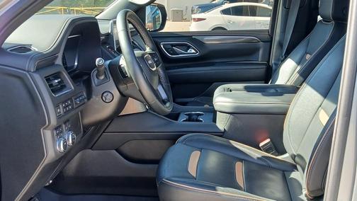 2023 GMC Yukon 4WD AT4