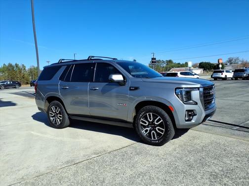 2023 GMC Yukon 4WD AT4