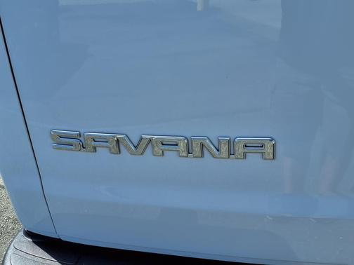 2024 GMC Savana 2500 Work Van