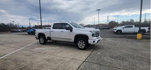2024 Chevrolet Silverado 2500 High Country