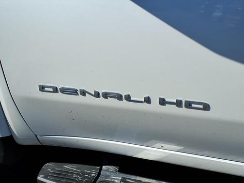 2025 GMC Sierra 2500 Denali
