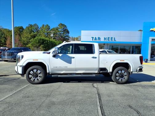 2025 GMC Sierra 2500 Denali