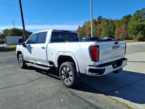 2025 GMC Sierra 2500 Denali