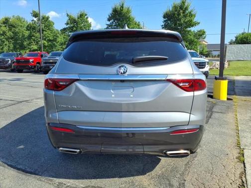 2023 Buick Enclave Essence FWD