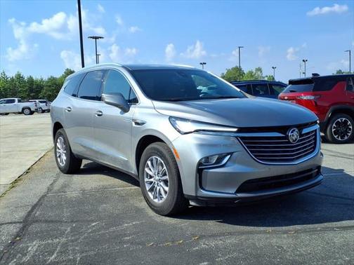 2023 Buick Enclave Essence FWD
