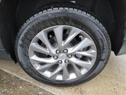 2025 Buick Enclave Preferred FWD