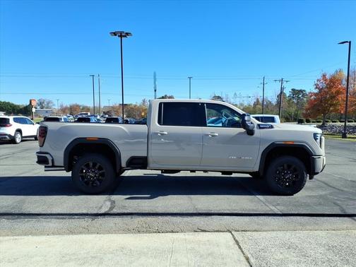 2026 GMC Sierra 2500 AT4