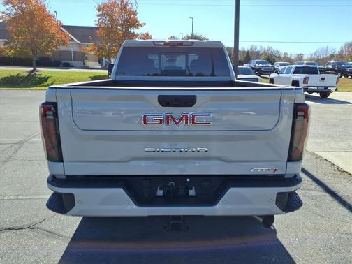 2026 GMC Sierra 2500 AT4