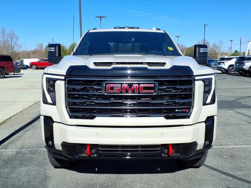2026 GMC Sierra 2500 AT4
