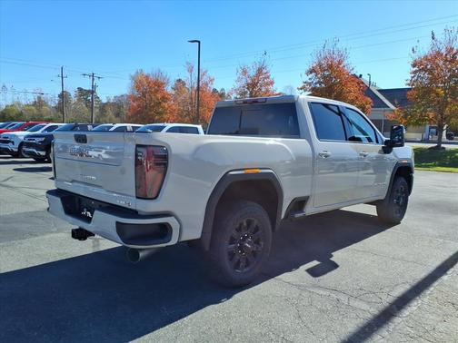 2026 GMC Sierra 2500 AT4