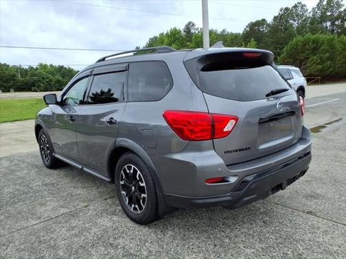 2019 Nissan Pathfinder SL